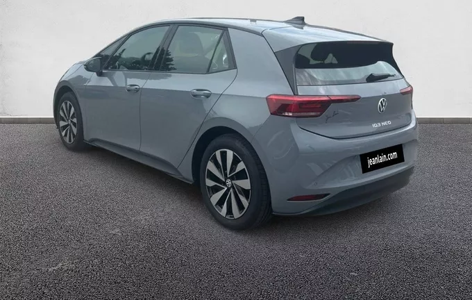 VOLKSWAGEN ID.3 Neo 50 kWh Life extérieur trois quart arrière gauche 9546