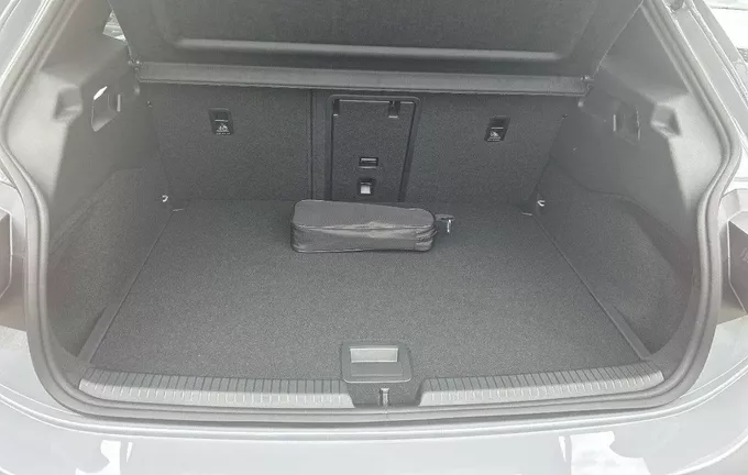 VOLKSWAGEN ID.3 Neo 50 kWh Life photo 10 9546