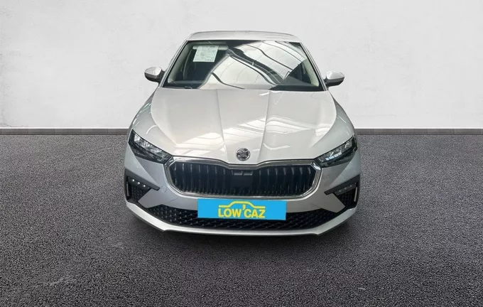SKODA SCALA 1.0 TSI Evo 2 95 ch BVM5 Active extérieur avant 213219