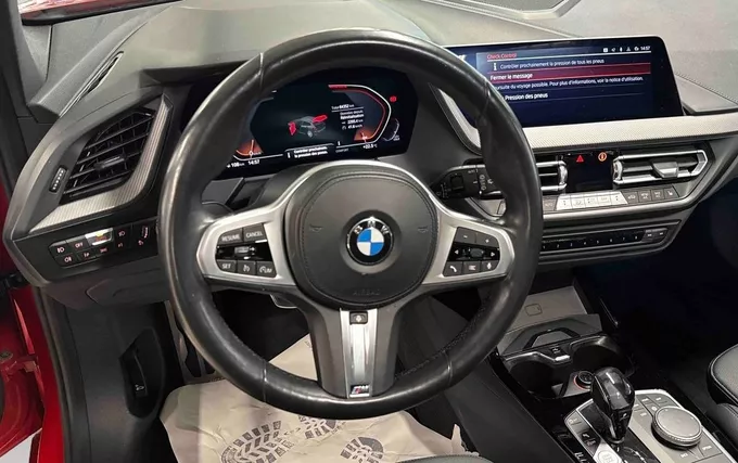 BMW SERIE 1 120d xDrive 190 ch BVA8 M Sport photo 12 213675