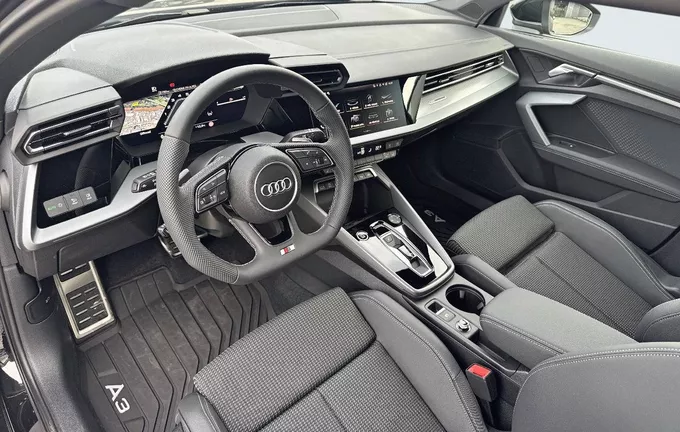 AUDI A3 Sportback TFSI Mild Hybrid 150 S tronic 7 S line photo 11 5016