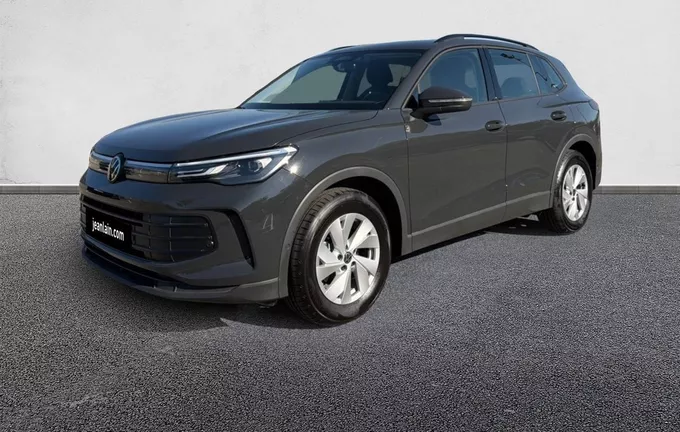 VOLKSWAGEN TIGUAN 1.5 eTSI 131ch DSG7 extérieur trois quart avant gauche 1981