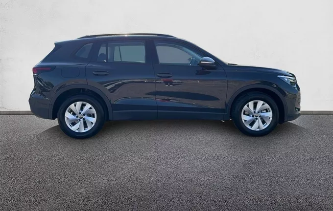 VOLKSWAGEN TIGUAN 1.5 eTSI 131ch DSG7 extérieur côté droit 1981