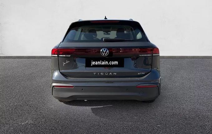 VOLKSWAGEN TIGUAN 1.5 eTSI 131ch DSG7 extérieur arrière 1981