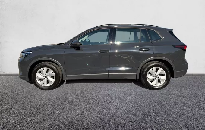 VOLKSWAGEN TIGUAN 1.5 eTSI 131ch DSG7 extérieur côté gauche 1981