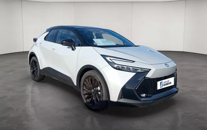 TOYOTA C-HR Hybride 200 GR Sport extérieur trois quart avant droit 1103865