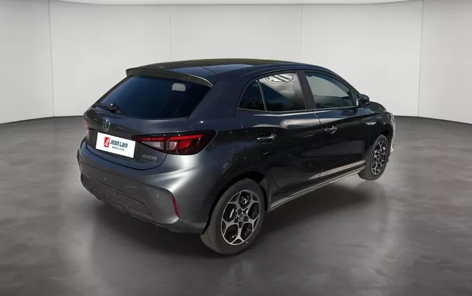 MG MG3 1.5 L Hybrid+ 195 ch Luxury extérieur trois quart arrière droit 8984