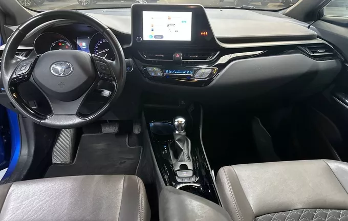 TOYOTA C-HR Hybride 2.0L Distinctive photo 18 1103205