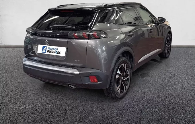 PEUGEOT 2008 BlueHDi 130 S&S EAT8 GT extérieur trois quart arrière droit 2130678