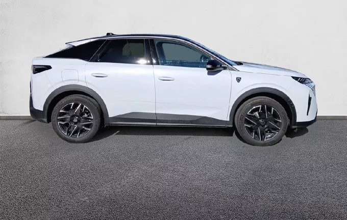 PEUGEOT 3008 Hybrid 145 e-DCS6 GT extérieur côté droit 944928