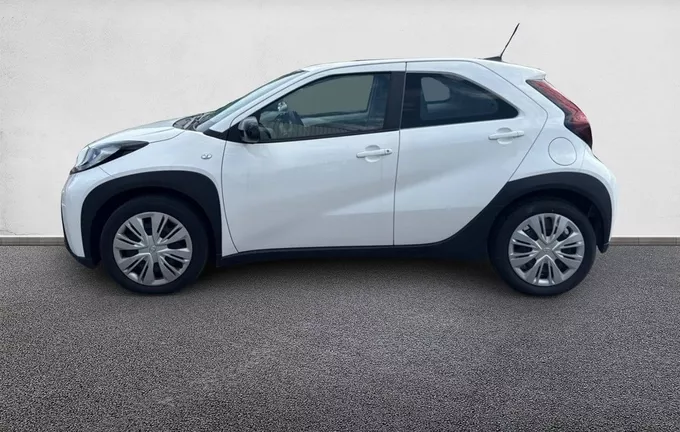 TOYOTA AYGO X 1.0 VVT-i 72 Dynamic extérieur côté gauche 1103731