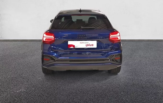 AUDI Q2 35 TDI 150 S tronic 7 Black Edition extérieur arrière 2131107
