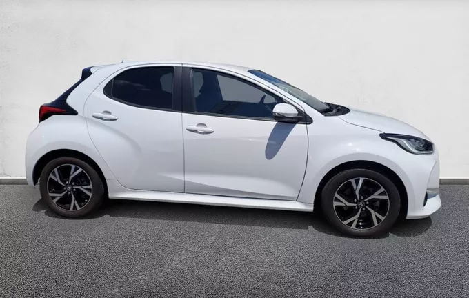 TOYOTA YARIS Hybride 116h Design extérieur côté droit 1103584