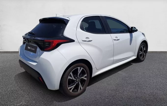 TOYOTA YARIS Hybride 116h Design extérieur trois quart arrière droit 1103584