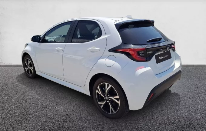 TOYOTA YARIS Hybride 116h Design extérieur trois quart arrière gauche 1103584