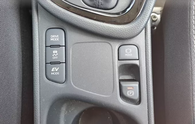 TOYOTA YARIS Hybride 116h Design photo 20 1103584