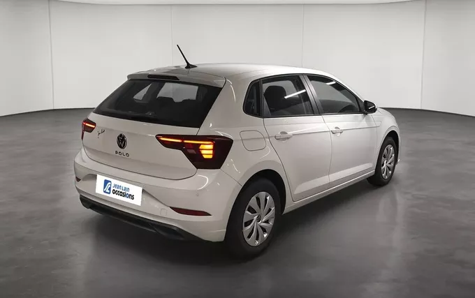 VOLKSWAGEN POLO 1.0 MPI 80 S&S BVM5 extérieur trois quart arrière droit 2131764