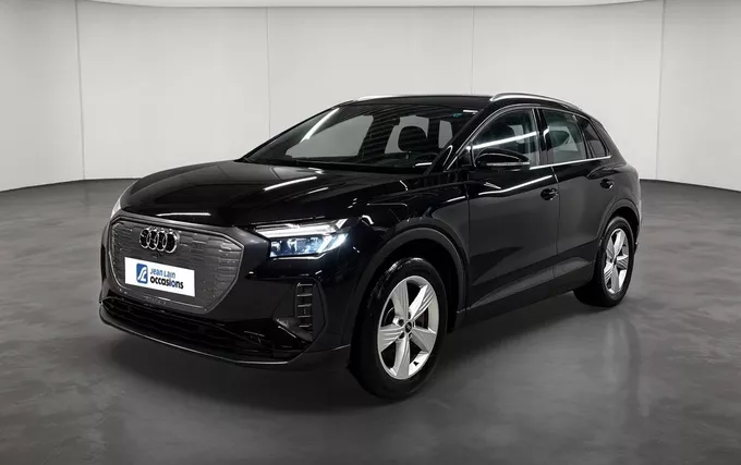AUDI Q4 E-TRON 45 285 ch 82 kWh Design extérieur trois quart avant gauche 2132241