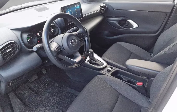 TOYOTA YARIS CROSS Hybride 116h AWD-i Design photo 11 1103051