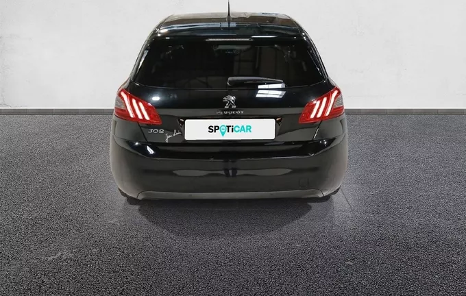 PEUGEOT 308 PureTech 130ch S&S BVM6 Allure extérieur trois quart arrière droit 2129172