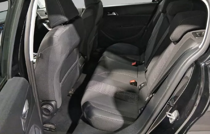 PEUGEOT 308 PureTech 130ch S&S BVM6 Allure photo 12 2129172
