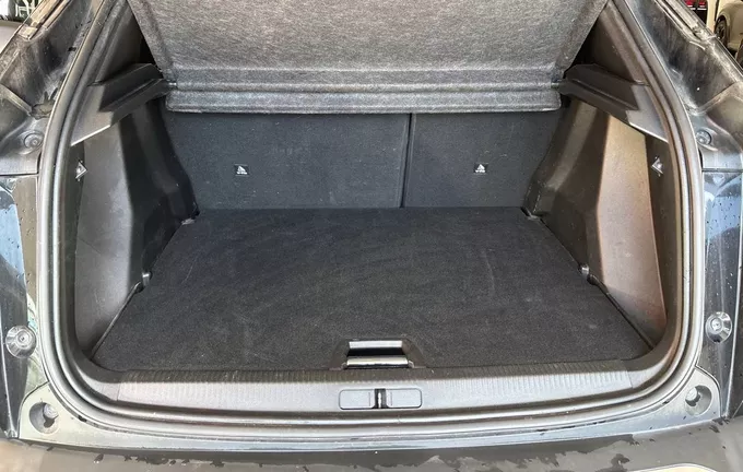 PEUGEOT 2008 PureTech 130 S&S BVM6 Allure Pack photo 10 2131052