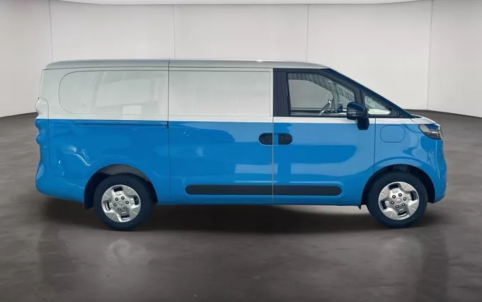MAXUS E-DELIVER5 FOURGON L1H1 64 KWH extérieur côté droit 6802653