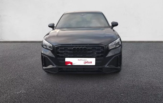 AUDI Q2 35 TFSI 150 S tronic 7 S line Plus extérieur avant 0677