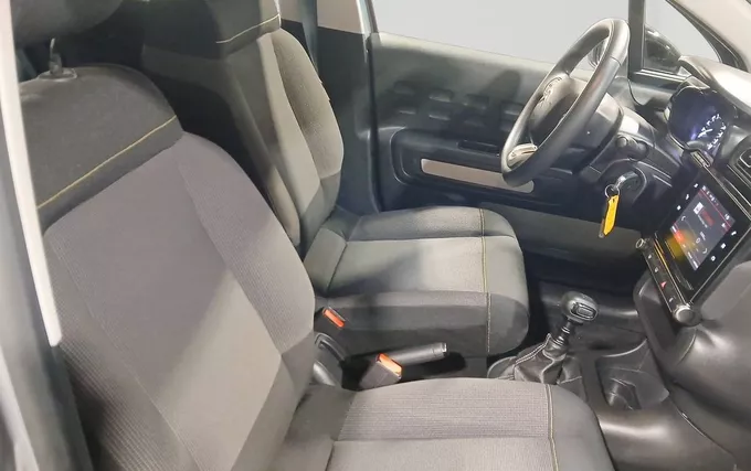 CITROEN C3 BlueHDi 100 ch BVM6 Plus photo 18 945394