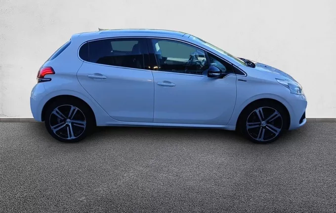 PEUGEOT 208 1.2 PureTech 110ch S&S EAT6 GT Line extérieur côté droit 946685
