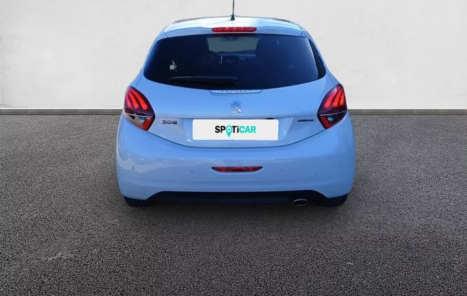 PEUGEOT 208 1.2 PureTech 110ch S&S EAT6 GT Line extérieur trois quart arrière droit 946685