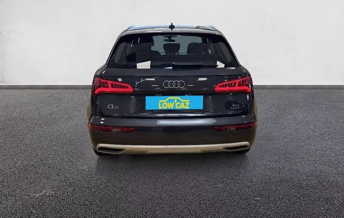 AUDI Q5 2.0 TDI 190 S tronic 7 Quattro S line extérieur arrière 213262