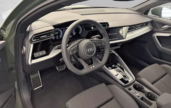 AUDI A3 Sportback TFSI e Hybride rechargeable 204 S tronic 6 S line photo 11 5889