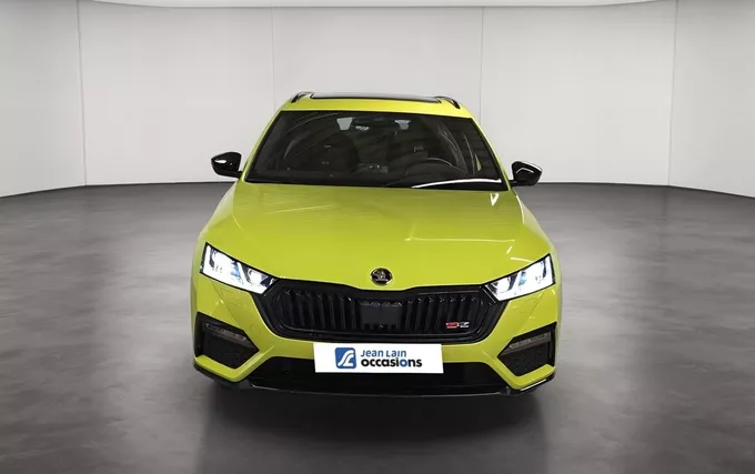 SKODA OCTAVIA Combi 2.0 TSI 245 ch DSG7 RS extérieur côté droit 2130805