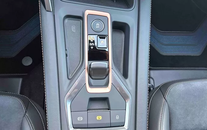 CUPRA FORMENTOR 1.5 eTSI Hybrid 150 ch DSG7 V photo 13 2842