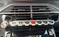 Miniature PEUGEOT 2008 Hybrid 136 e-DCS6 GT photo 14 2128386