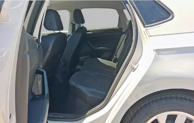 VOLKSWAGEN POLO 1.0 TSI 95 S&S BVM5 Style extérieur arrière 2129296