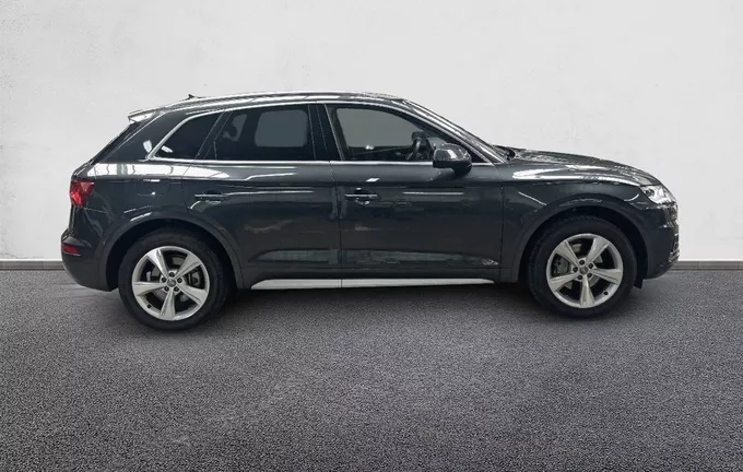 AUDI Q5 40 TDI 190 S tronic 7 Quattro Avus extérieur côté droit 213499