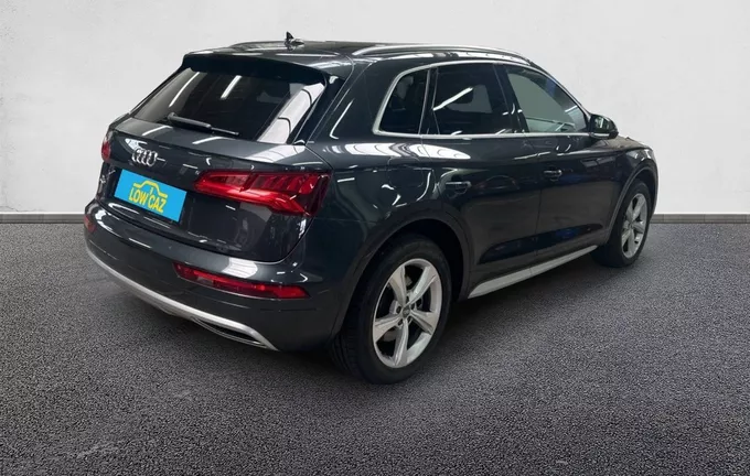 AUDI Q5 40 TDI 190 S tronic 7 Quattro Avus extérieur trois quart arrière droit 213499