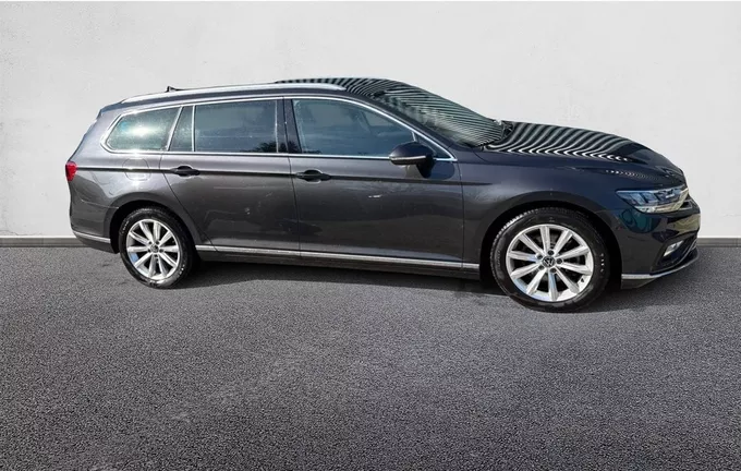 VOLKSWAGEN PASSAT SW 2.0 TDI EVO SCR 200 DSG7 4Motion Lounge extérieur côté droit 2126260