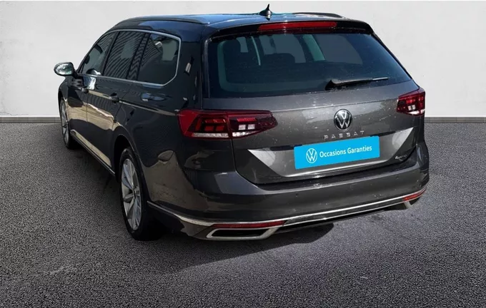 VOLKSWAGEN PASSAT SW 2.0 TDI EVO SCR 200 DSG7 4Motion Lounge photo 11 2126260