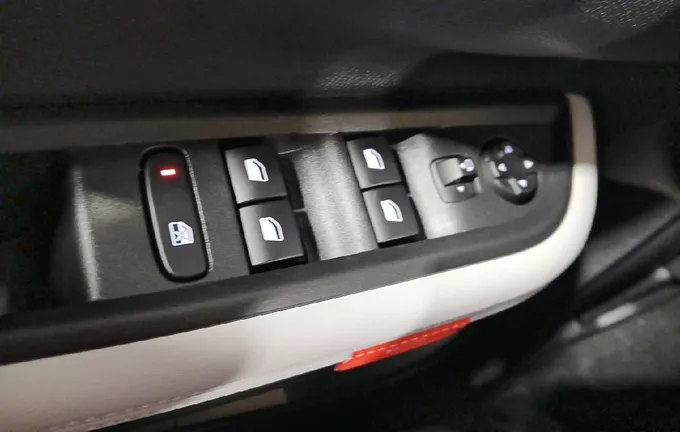 CITROEN C3 AIRCROSS Hybride 145 e-DCS6 Max photo 19 944540