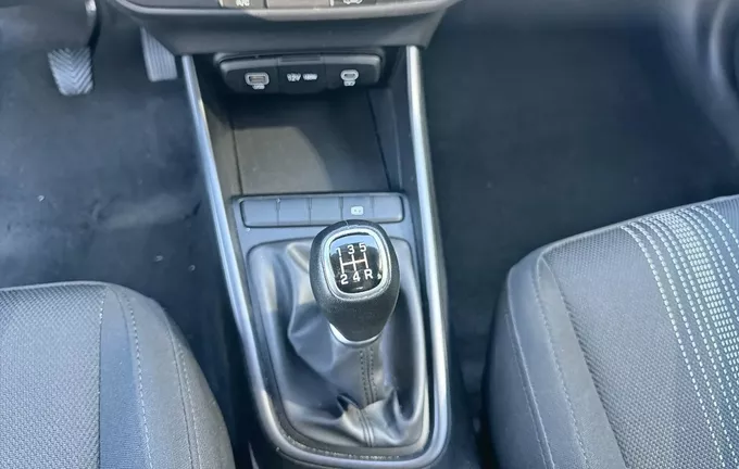 HYUNDAI I20 1.2 79 Initia photo 13 13911