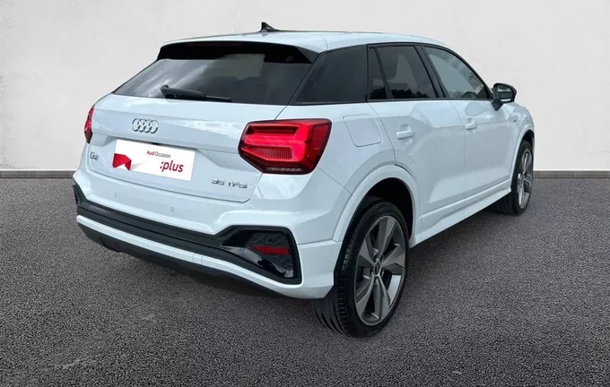 AUDI Q2 35 TFSI 150 S tronic 7 S line Plus extérieur trois quart arrière droit 2127096