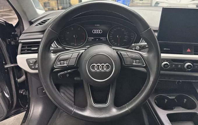 AUDI A4 Avant 35 TDI 163 S tronic 7 Business Line photo 13 3014520