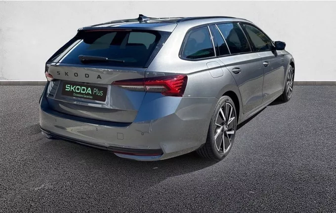 SKODA OCTAVIA Combi 1.5 TSI Hybrid 150 ch ACT DSG7 Sportline extérieur avant 2126520