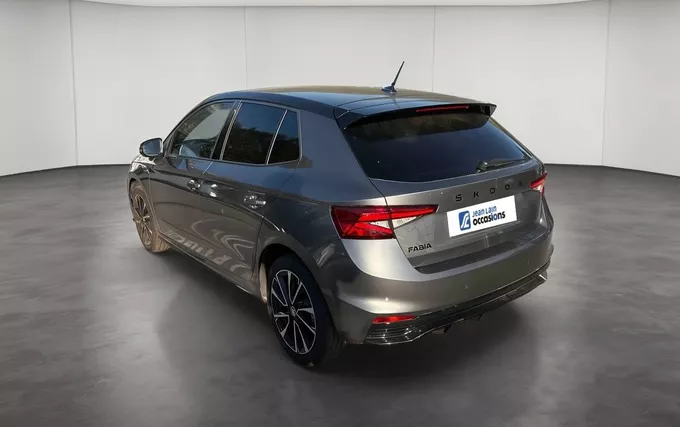 SKODA FABIA 1.0 TSI 95 ch EVO 2 BVM5 Monte-Carlo extérieur trois quart arrière gauche 2132054