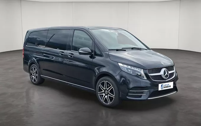 MERCEDES CLASSE V Extra-Long 300 d 9G-TRONIC 4x4 AMG Line extérieur trois quart avant droit 106336