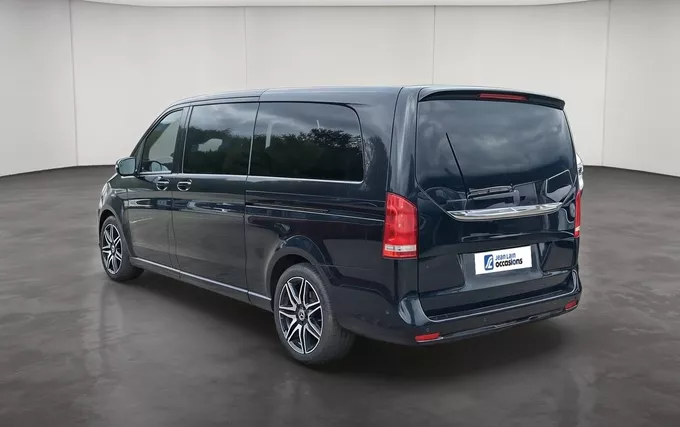 MERCEDES CLASSE V Extra-Long 300 d 9G-TRONIC 4x4 AMG Line extérieur trois quart arrière gauche 106336