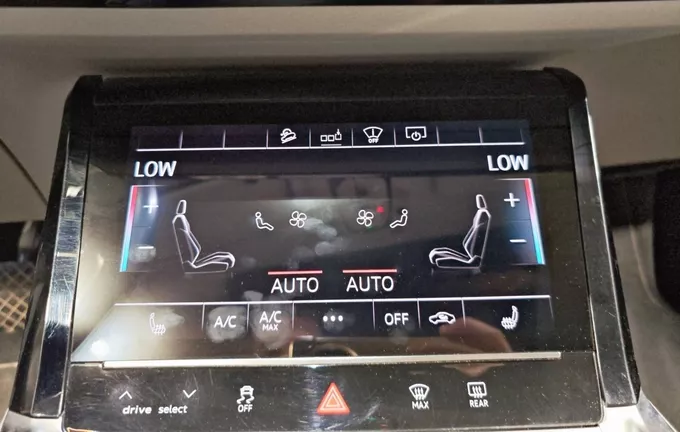 AUDI E-TRON 55 quattro 408 ch Avus Extended photo 14 2129481